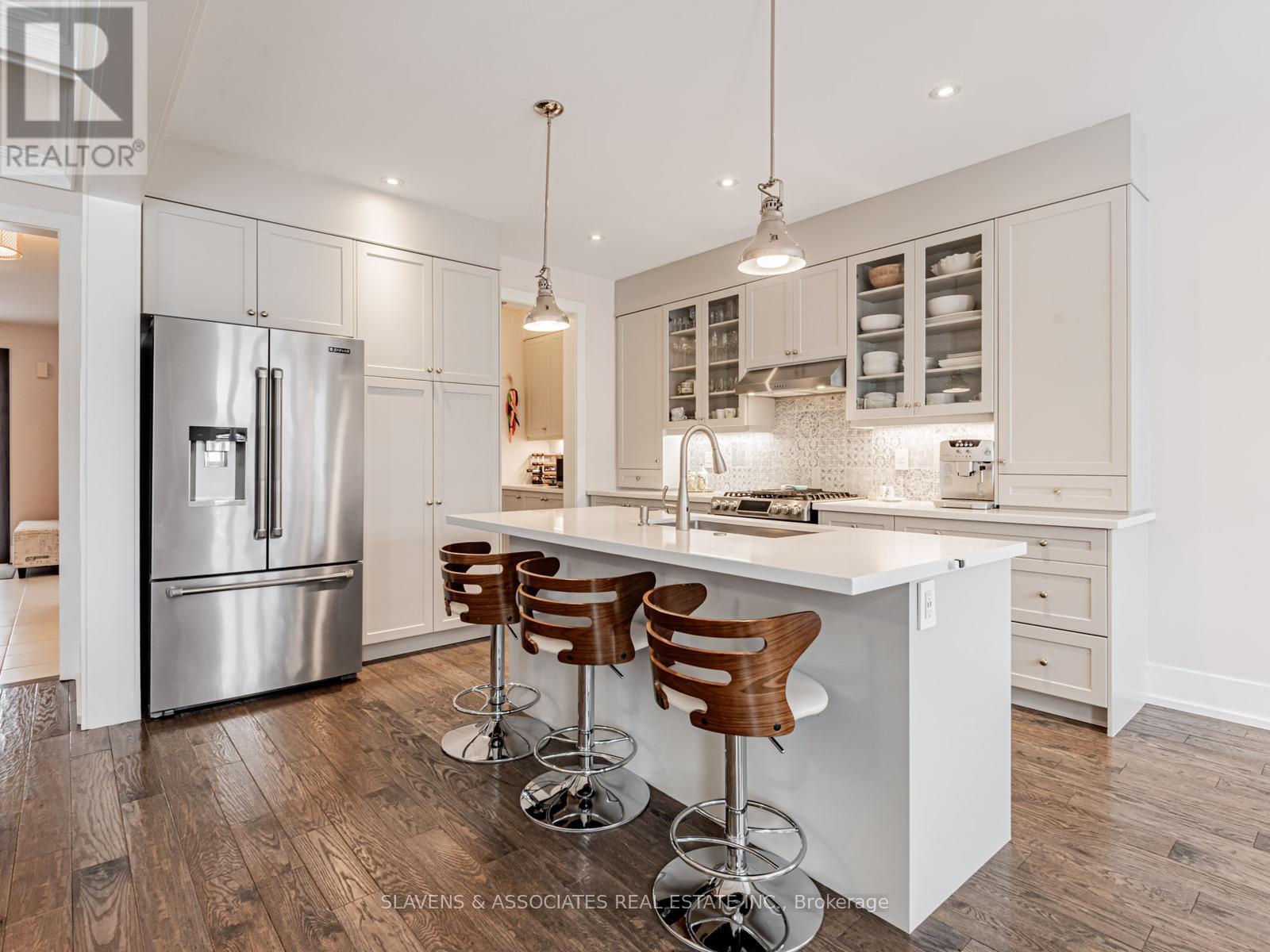 26 Marks Road, Springwater, Ontario  L9X 0S5 - Photo 12 - S12838026