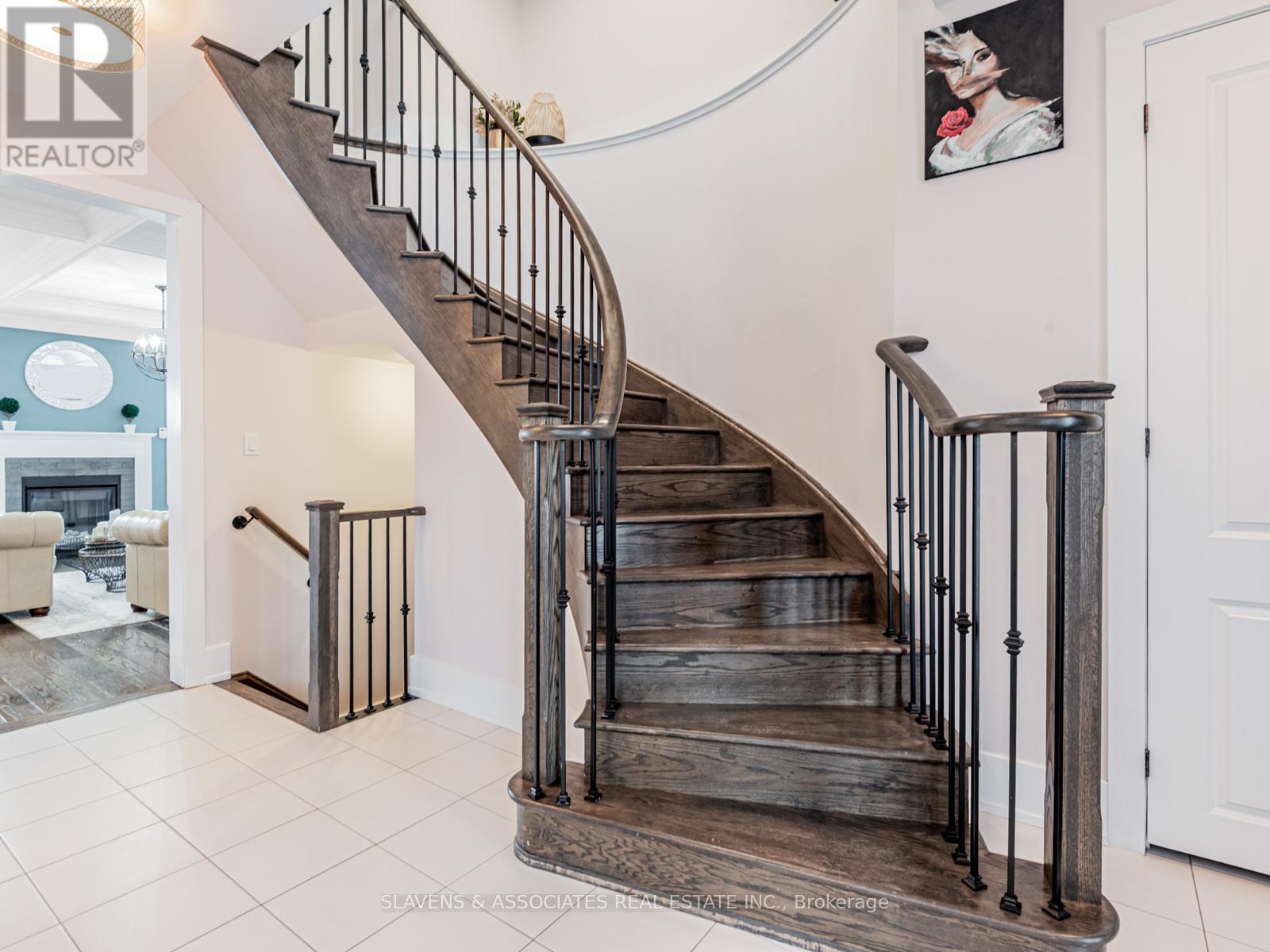 26 Marks Road, Springwater, Ontario  L9X 0S5 - Photo 4 - S12838026