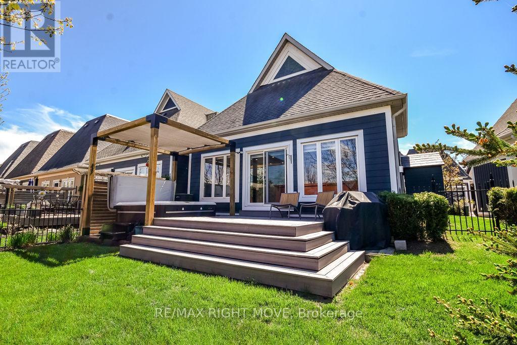 28 - 10 Invermara Court, Orillia, Ontario  L3V 0B7 - Photo 2 - S12838068