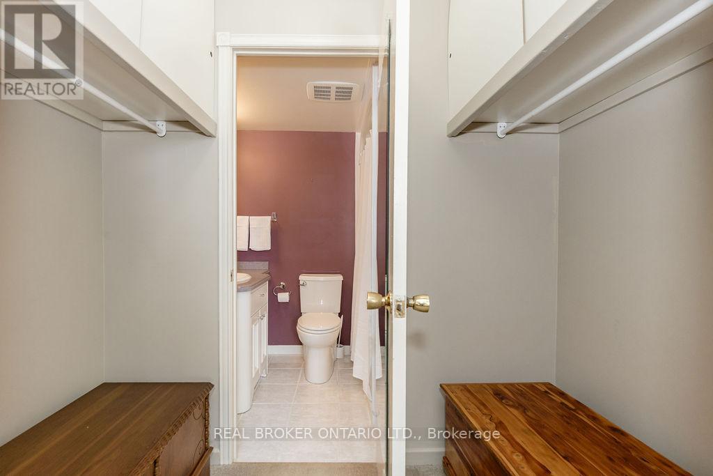 208 - 181 Collier Street, Barrie, Ontario  L4M 5L6 - Photo 10 - S12838090