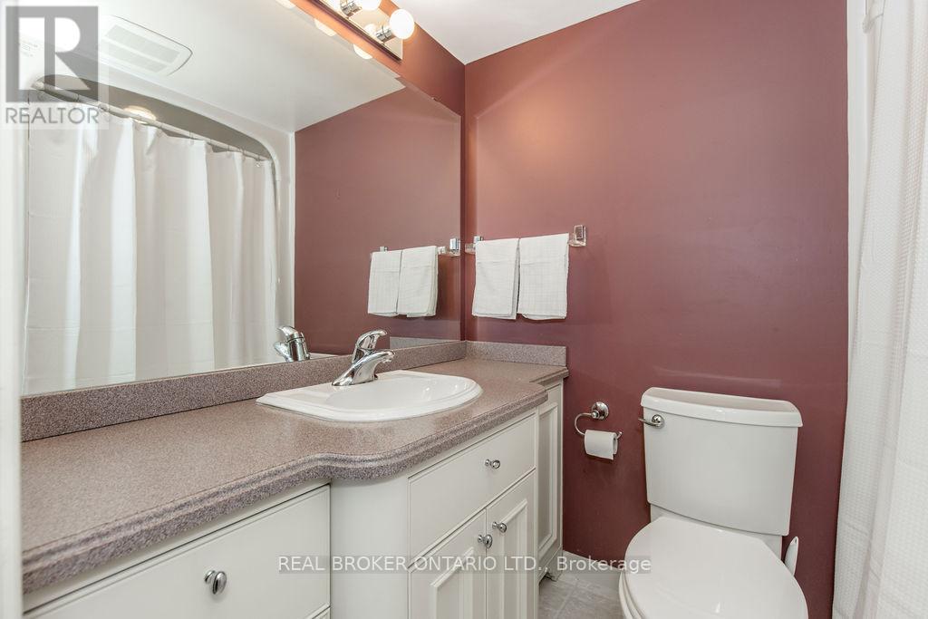 208 - 181 Collier Street, Barrie, Ontario  L4M 5L6 - Photo 11 - S12838090