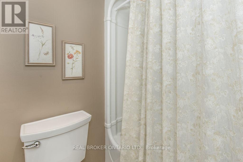 208 - 181 Collier Street, Barrie, Ontario  L4M 5L6 - Photo 37 - S12838090