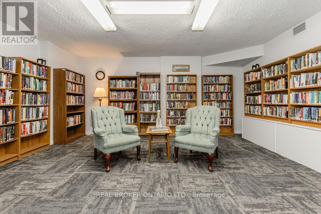 208 - 181 Collier Street, Barrie, Ontario  L4M 5L6 - Photo 38 - S12838090