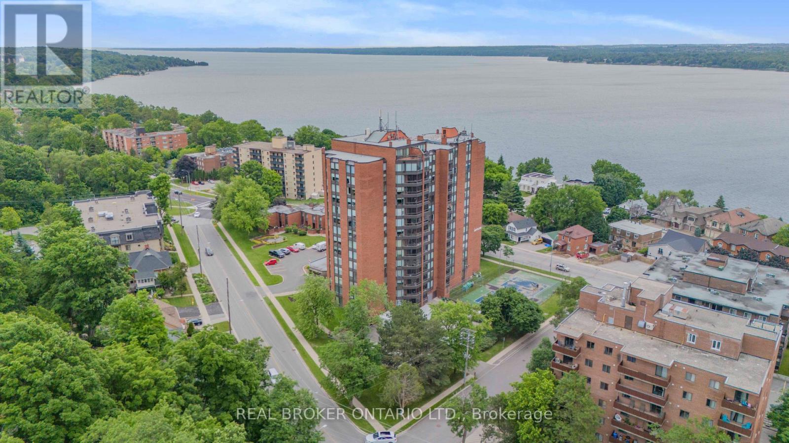 208 - 181 Collier Street, Barrie, Ontario  L4M 5L6 - Photo 4 - S12838090
