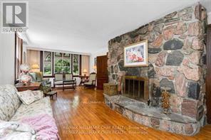 1407 Flos 8 Road W, Springwater, Ontario  L0L 1P0 - Photo 7 - S12838102