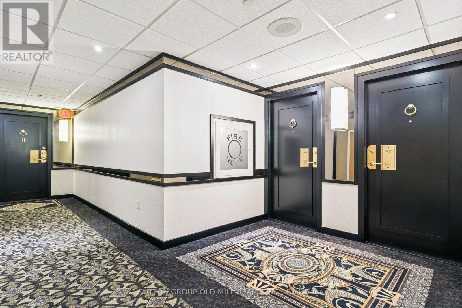 #406 - 2045 Lakeshore Boulevard W, Toronto, Ontario M8V 2Z6 - Photo 3 - W12837046