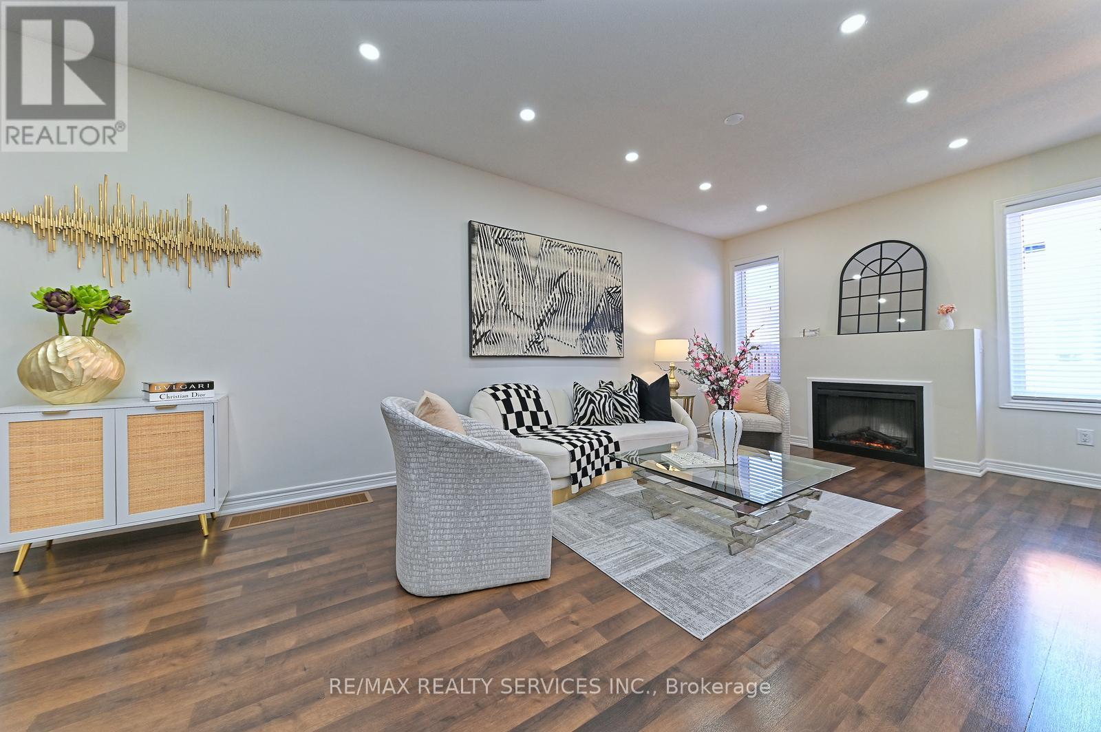 83 Kempenfelt Trail, Brampton, Ontario  L7A 0Z9 - Photo 11 - W12837964