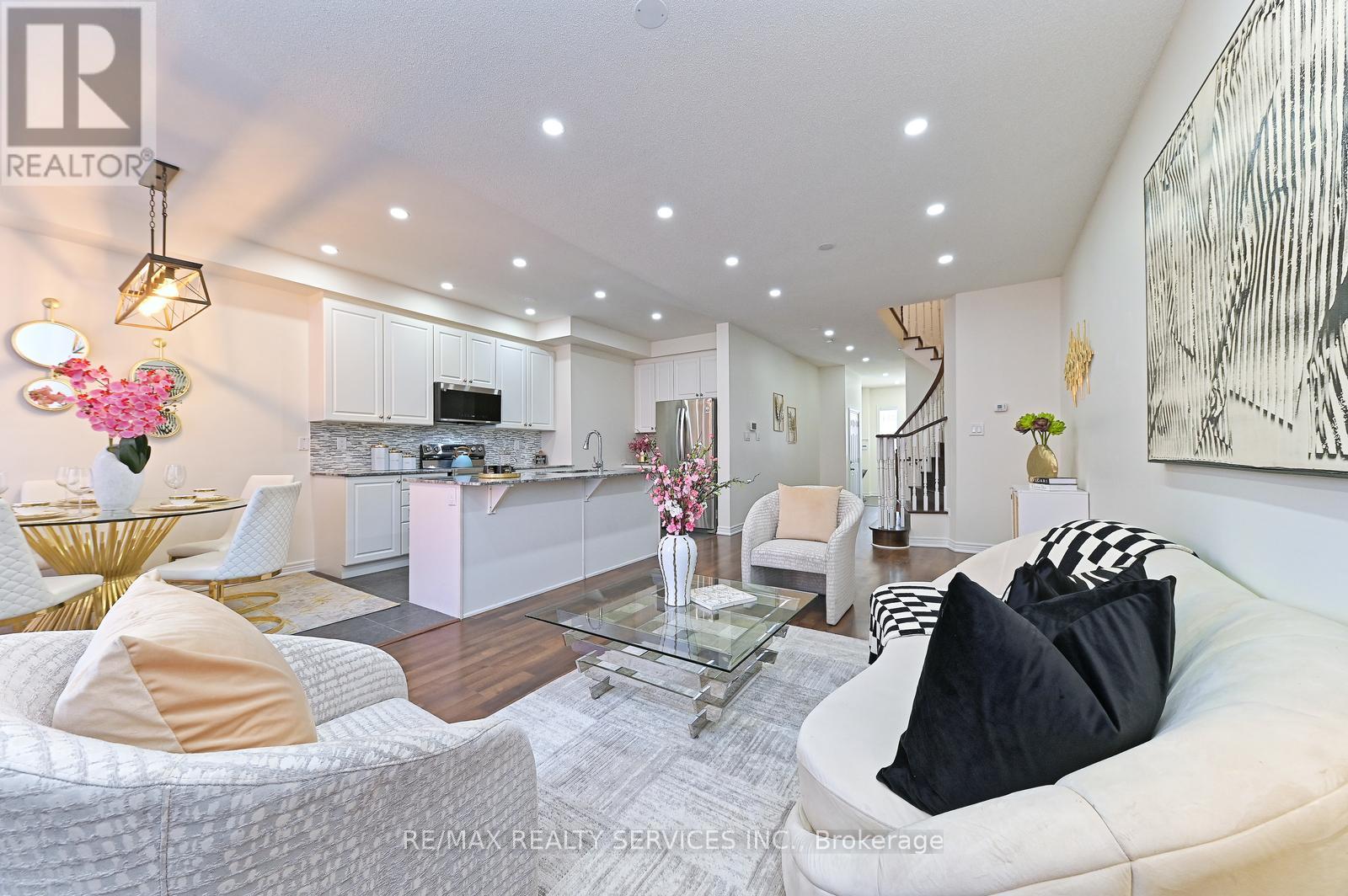 83 Kempenfelt Trail, Brampton, Ontario  L7A 0Z9 - Photo 15 - W12837964