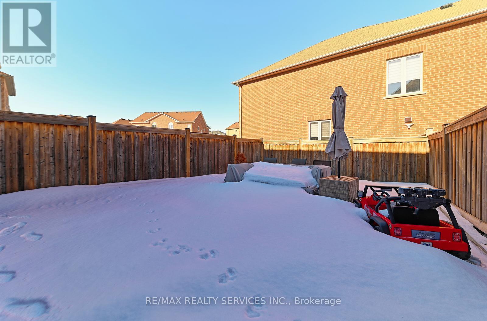 83 Kempenfelt Trail, Brampton, Ontario  L7A 0Z9 - Photo 41 - W12837964