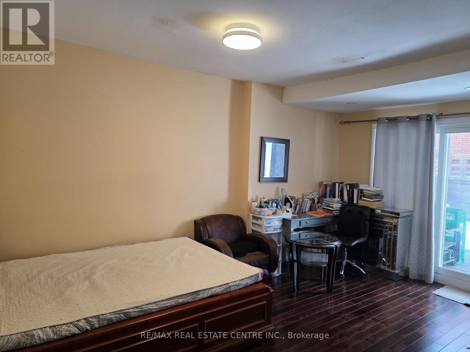 262 Jane Street, Toronto, Ontario  M6S 3Z2 - Photo 16 - W12837978