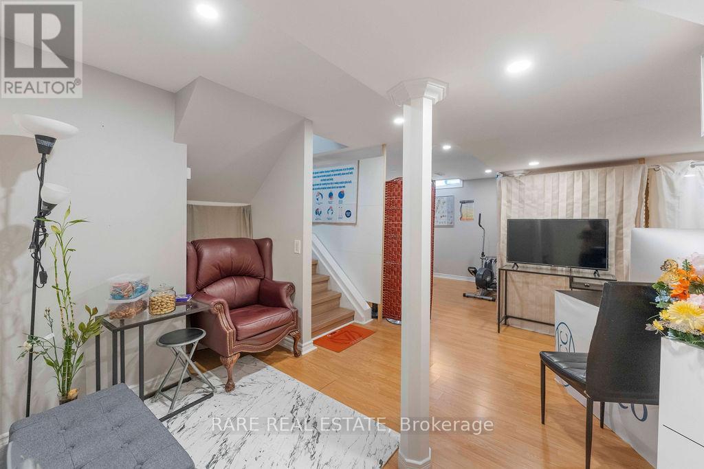 45 Fanshawe Drive, Brampton, Ontario  L6Z 1A7 - Photo 33 - W12838050