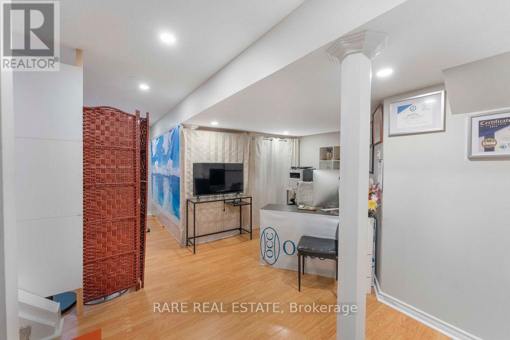 45 Fanshawe Drive, Brampton, Ontario  L6Z 1A7 - Photo 34 - W12838050