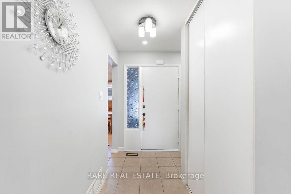 45 Fanshawe Drive, Brampton, Ontario  L6Z 1A7 - Photo 40 - W12838050