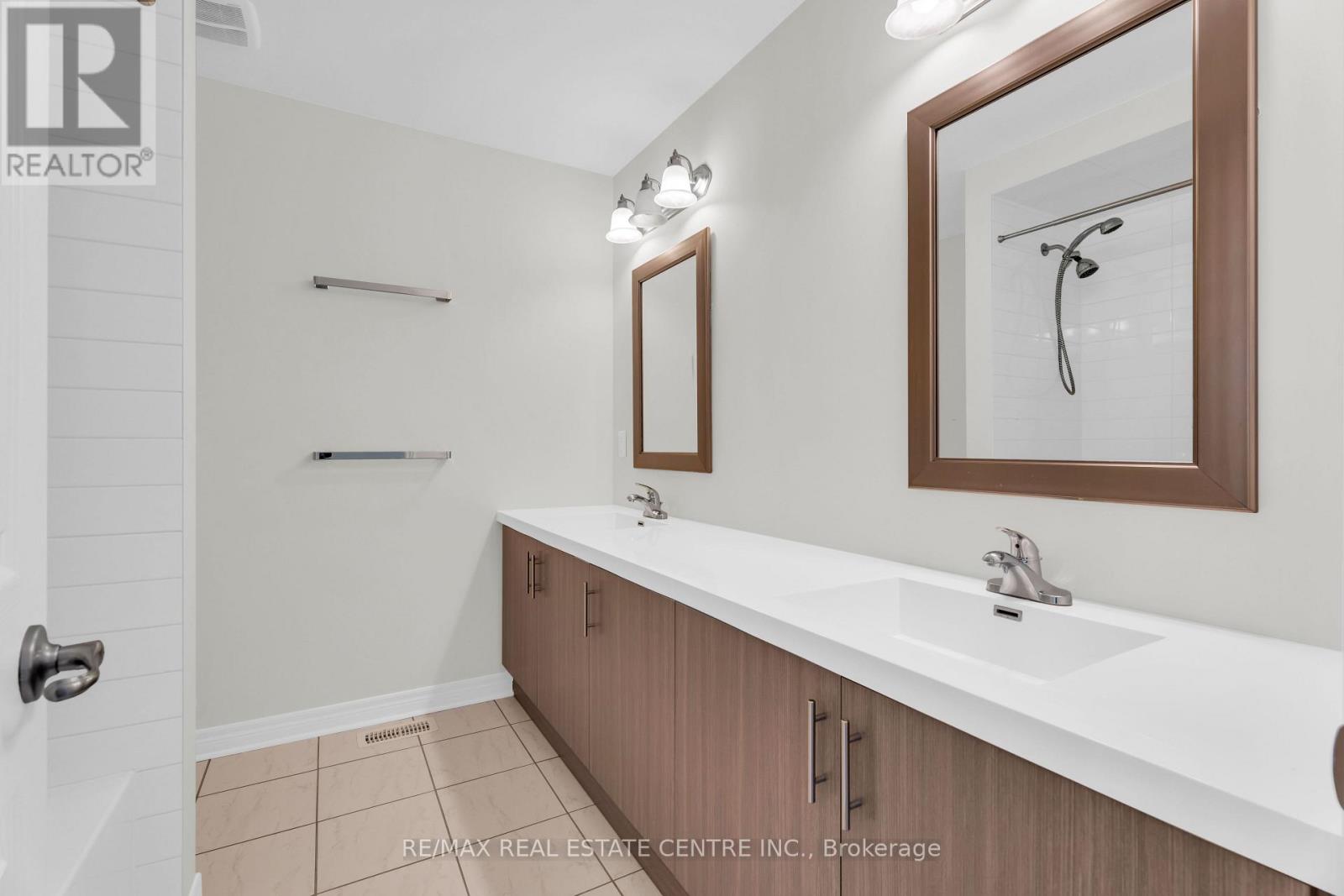 1 Perdita Road, Brampton, Ontario  L6Y 6B1 - Photo 39 - W12838058