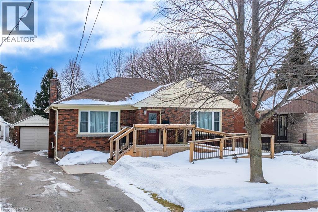 6122 Burdette Drive E, Niagara Falls, Ontario  L2E 5G7 - Photo 1 - 40809018