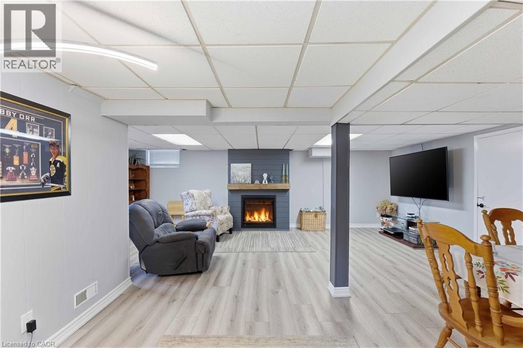 6122 Burdette Drive E, Niagara Falls, Ontario  L2E 5G7 - Photo 17 - 40809018