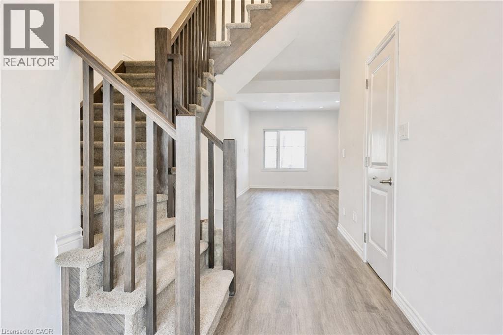 461 Blackburn Drive Unit# 22, Brantford, Ontario  N3T 0W9 - Photo 5 - 40808476