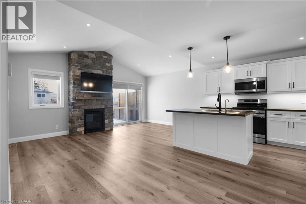 822 Main Street, Port Dover, Ontario  N0A 1N0 - Photo 13 - 40808201