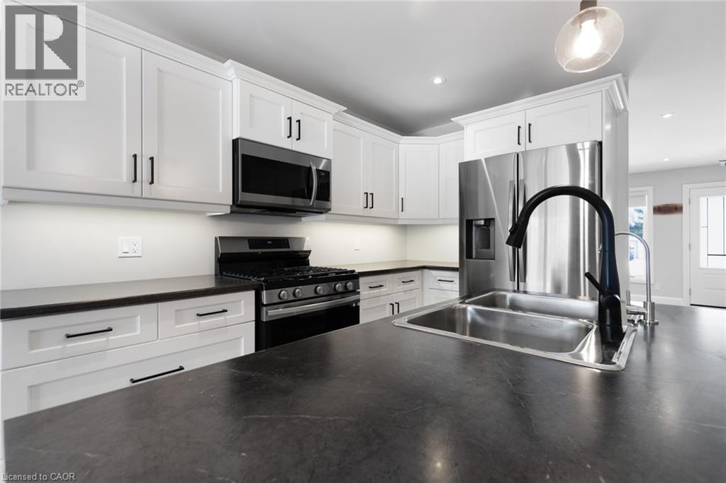 822 Main Street, Port Dover, Ontario  N0A 1N0 - Photo 16 - 40808201