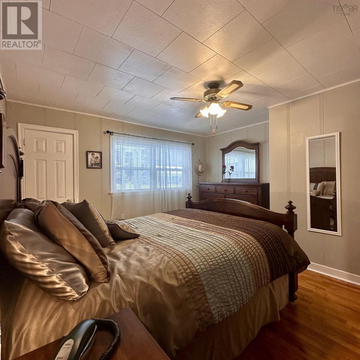 213 Alexandra Avenue, Bridgewater, Nova Scotia  B4V 1H7 - Photo 11 - 202602204