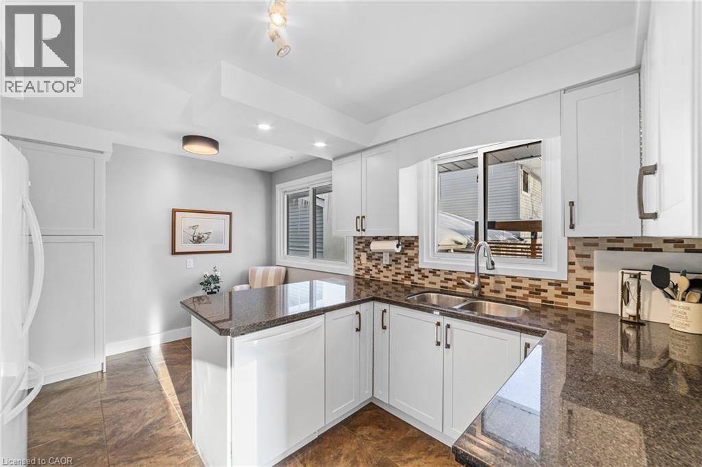 488 Wicklow Road, Burlington, Ontario  L7L 2H8 - Photo 16 - 40798023