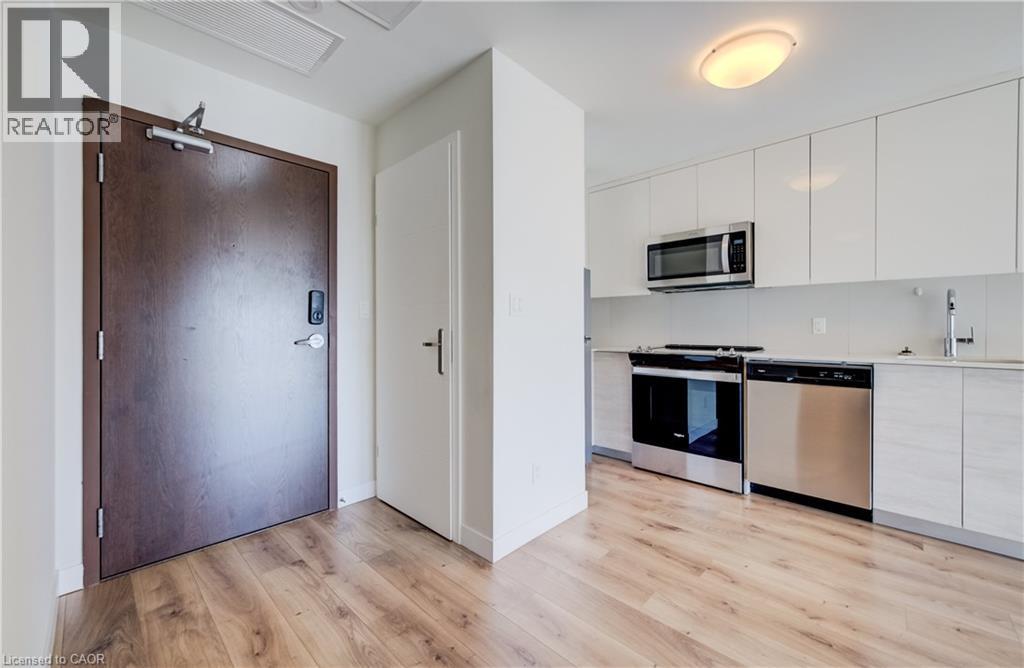 60 Frederick Street Unit# 1512, Kitchener, Ontario  N2H 0C7 - Photo 3 - 40801933