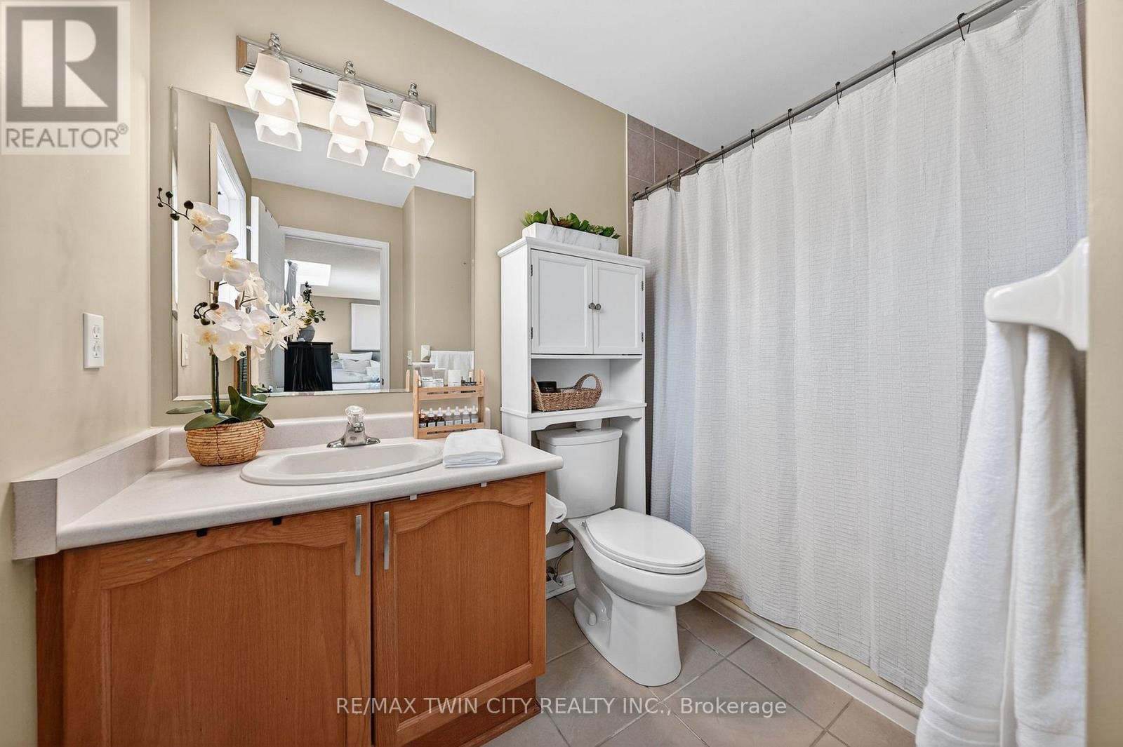 100 Hay Crescent, Cambridge, Ontario  N1P 1H7 - Photo 25 - X12837972