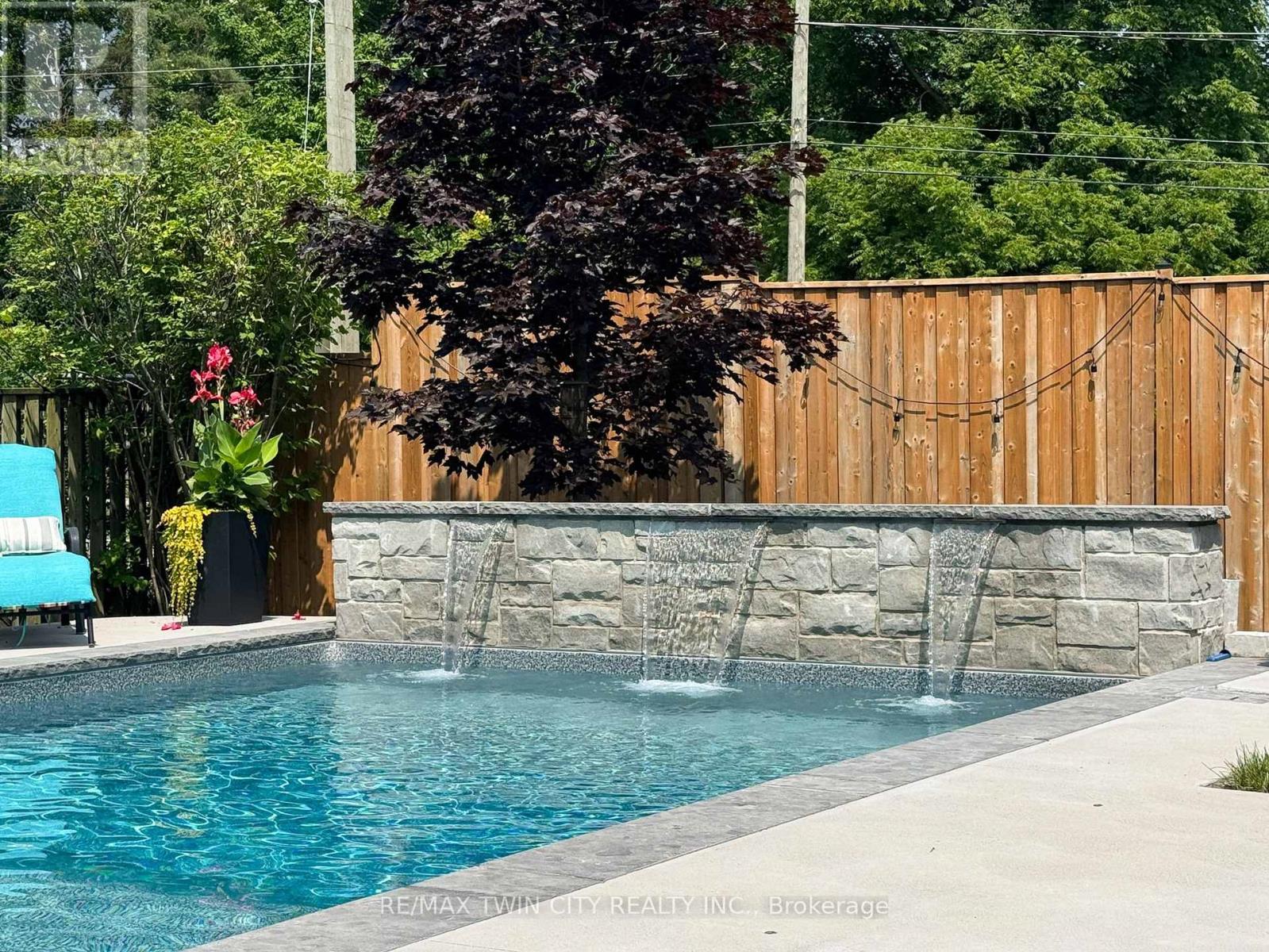 100 Hay Crescent, Cambridge, Ontario  N1P 1H7 - Photo 39 - X12837972