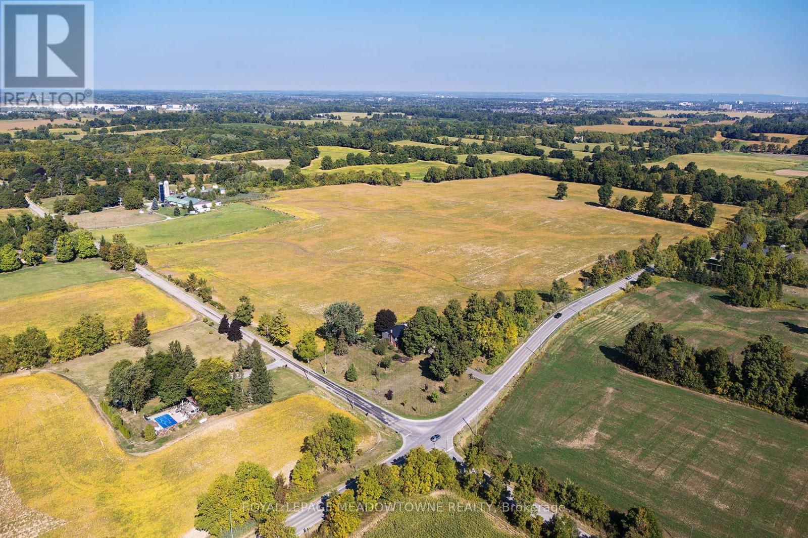 7166 English Church Road E, Hamilton, Ontario  L0R 1W0 - Photo 5 - X12838044