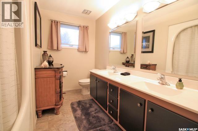 72 Mcburney Drive, Yorkton, Saskatchewan  S3N 0M6 - Photo 11 - SK029378