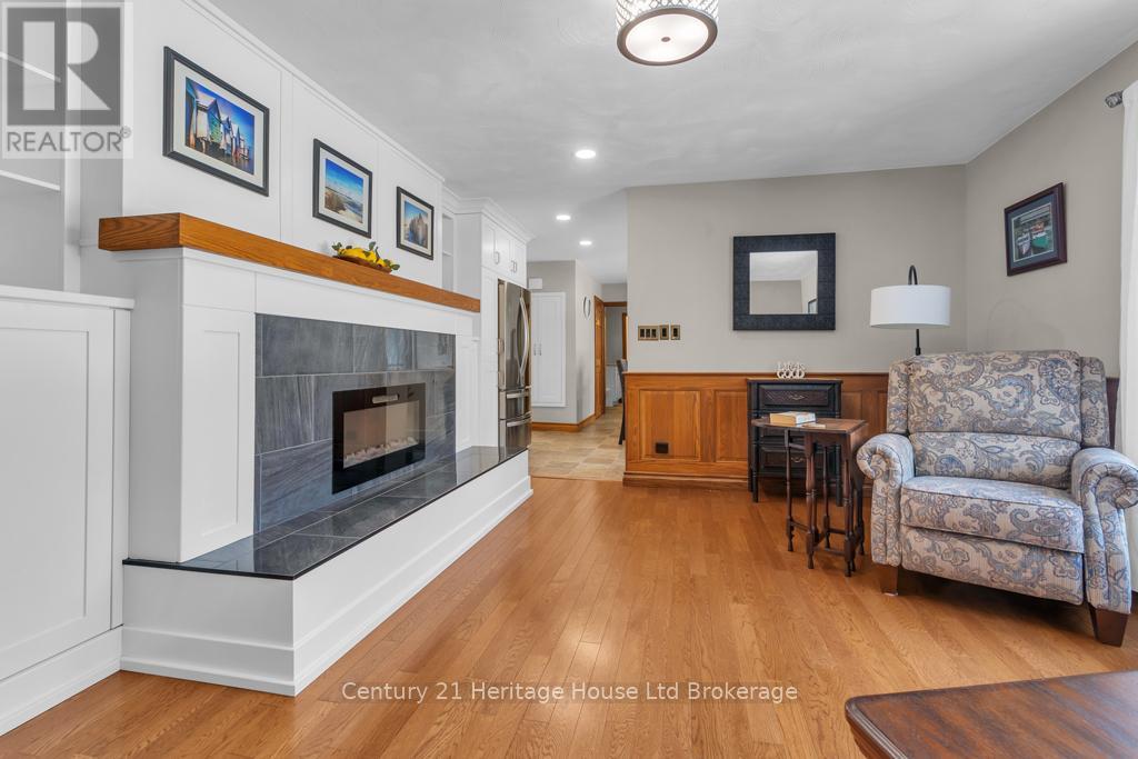 15 Prince William Street, Norfolk, Ontario  N0E 1G0 - Photo 9 - X12838184