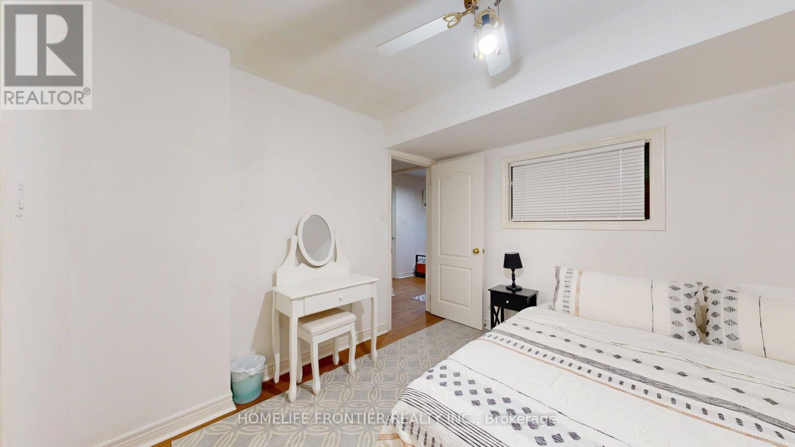 22a Avonlea Place, Richmond Hill, Ontario  L4B 3N8 - Photo 17 - N12836884