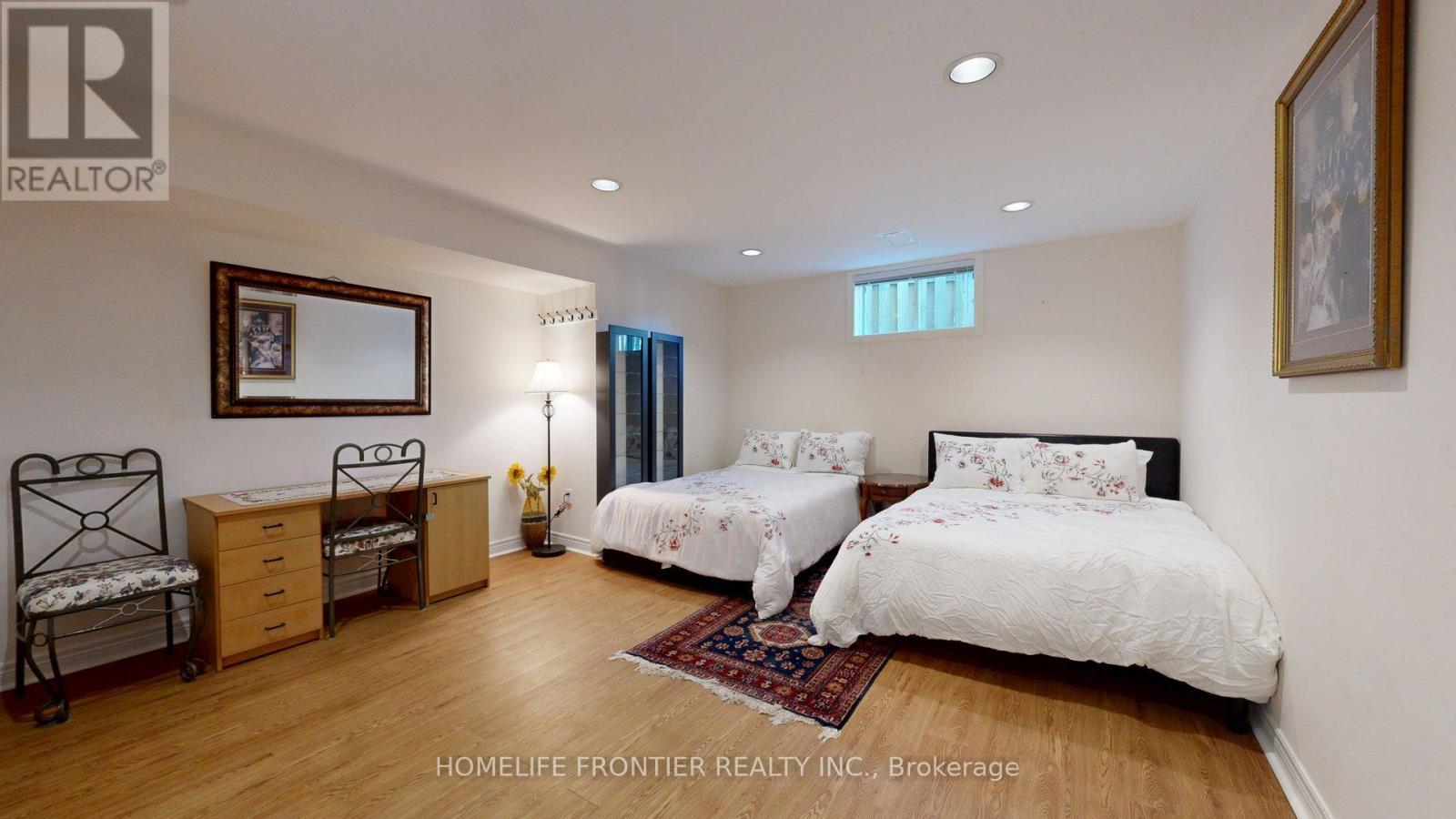 22a Avonlea Place, Richmond Hill, Ontario  L4B 3N8 - Photo 7 - N12836884