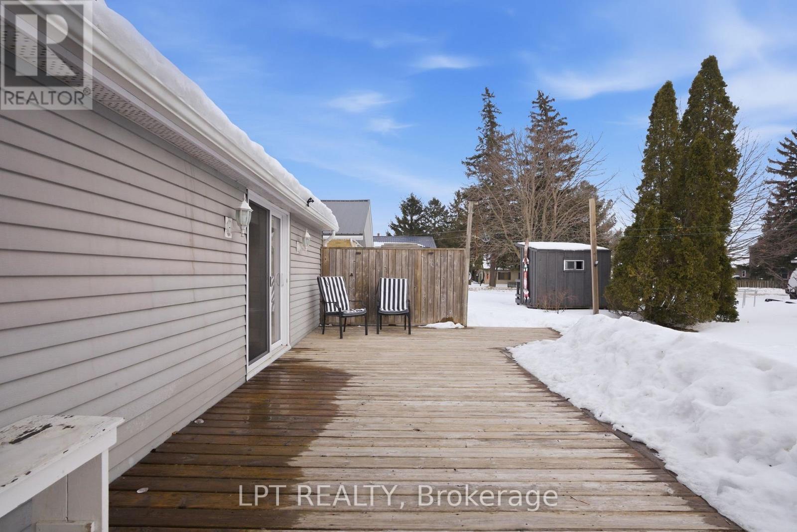 143 Main Street, South Huron, Ontario  N0M 1N0 - Photo 38 - X12828288