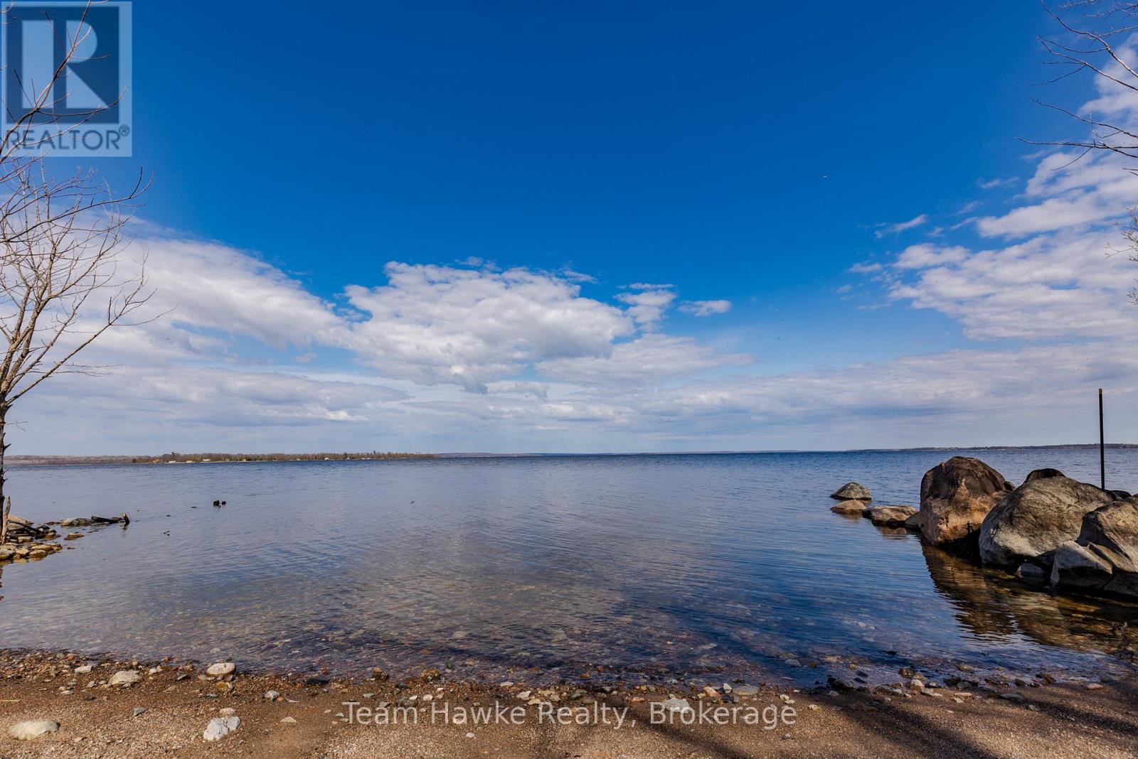 503 Margaret Street, Tay, Ontario  L0K 1R0 - Photo 2 - S12838214