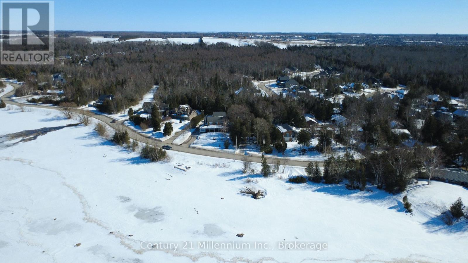 24 Miramichi Bay Road, Saugeen Shores, Ontario  N0H 2C6 - Photo 3 - X12838164