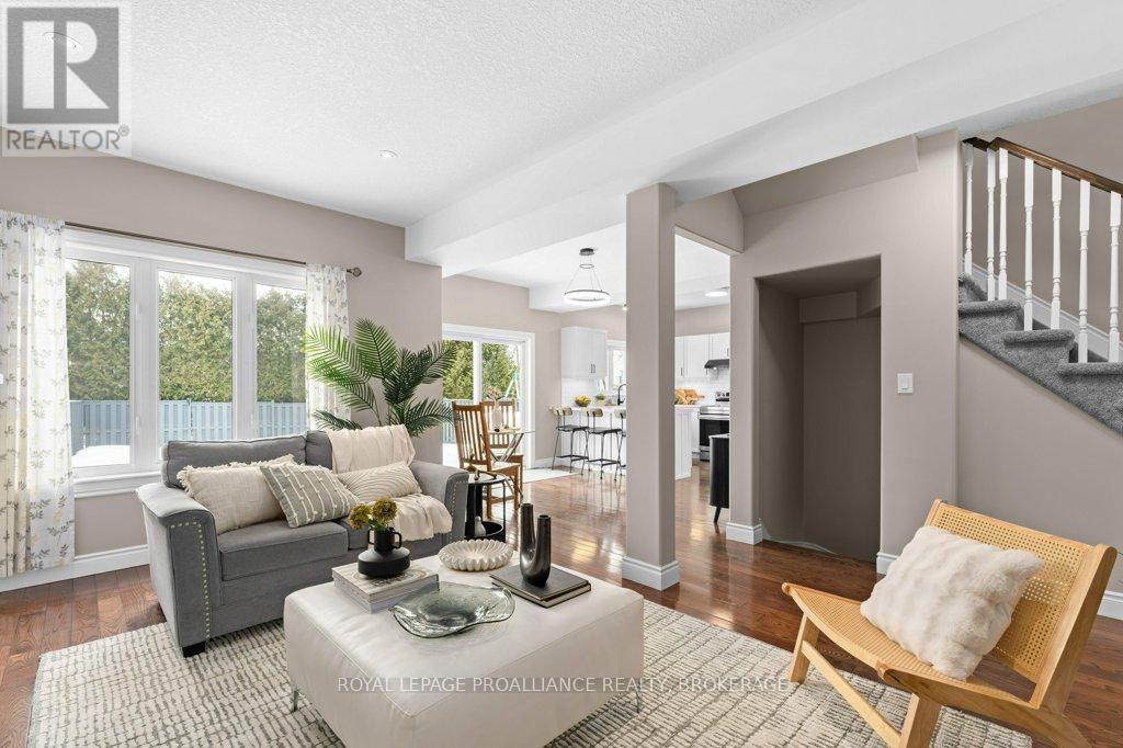 1075 Greenwood Park Drive, Kingston, Ontario K7K 7C8 - Photo 10 - X12838198