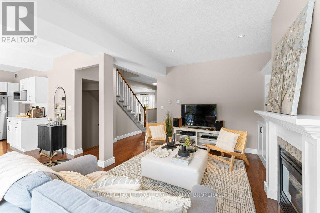 1075 Greenwood Park Drive, Kingston, Ontario K7K 7C8 - Photo 11 - X12838198