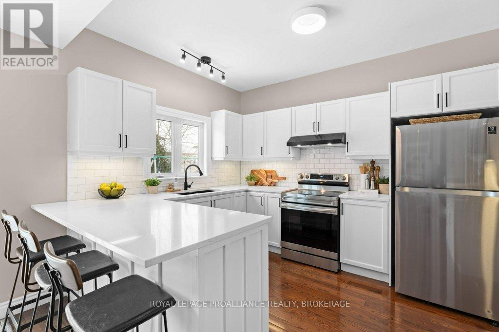 1075 Greenwood Park Drive, Kingston, Ontario K7K 7C8 - Photo 13 - X12838198