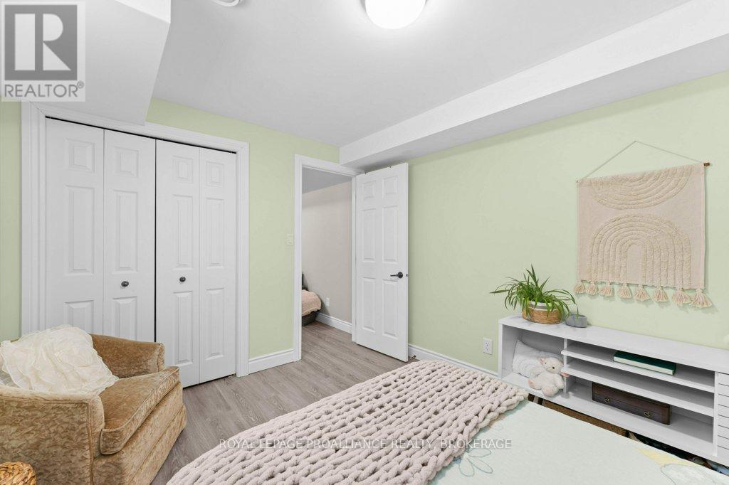 1075 Greenwood Park Drive, Kingston, Ontario K7K 7C8 - Photo 33 - X12838198