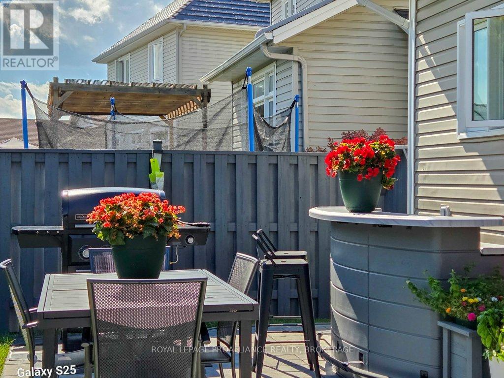 1075 Greenwood Park Drive, Kingston, Ontario K7K 7C8 - Photo 43 - X12838198