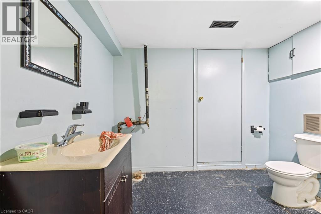 201 East 23rd. Street, Hamilton, Ontario  L8V 2X2 - Photo 24 - 40806691