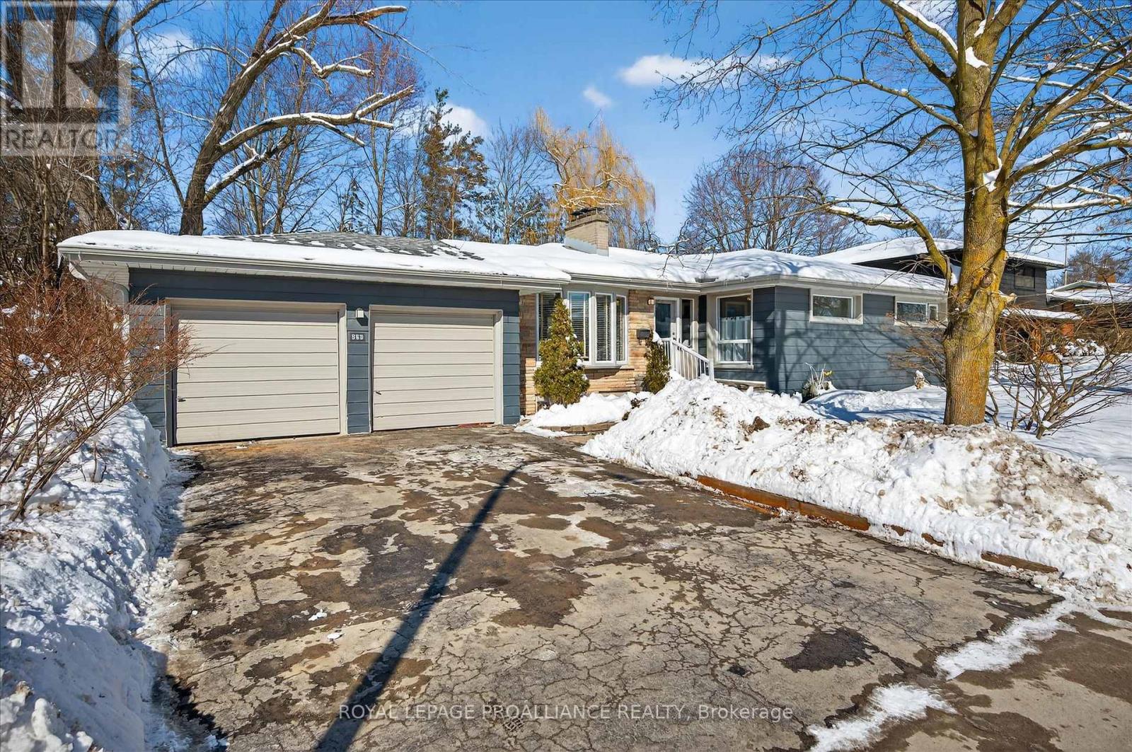 960 WELLER STREET N, peterborough (monaghan ward 2), Ontario