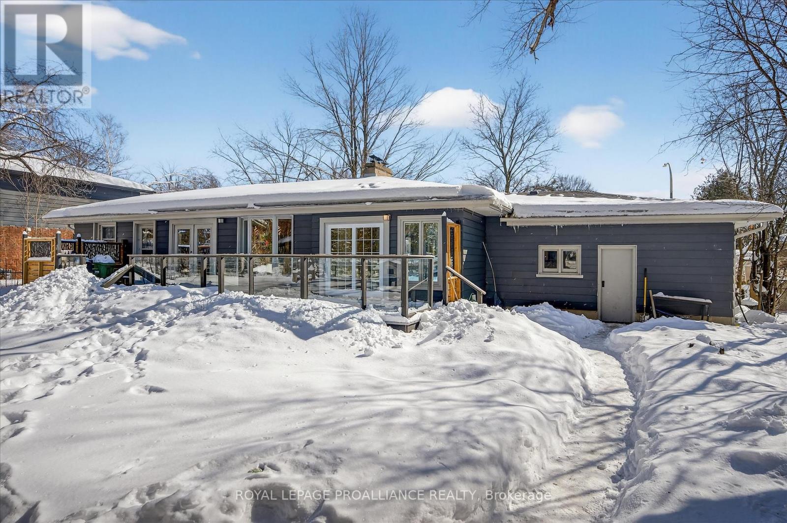 960 Weller Street N, Peterborough (Monaghan Ward 2), Ontario  K9J 4Y2 - Photo 48 - X12838398