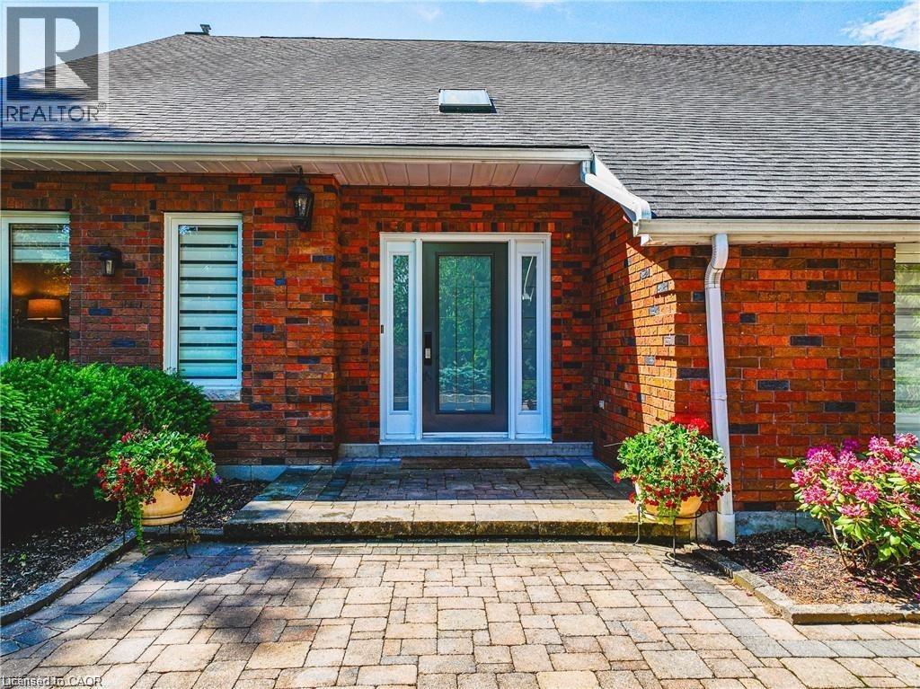 6 Iris Court, Carlisle, Ontario  L0R 1H3 - Photo 9 - 40808558