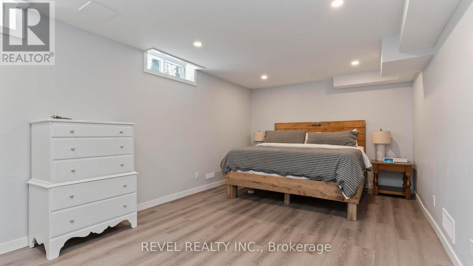 5 Paisley Street, London North, Ontario  N5X 3J3 - Photo 36 - X12838116