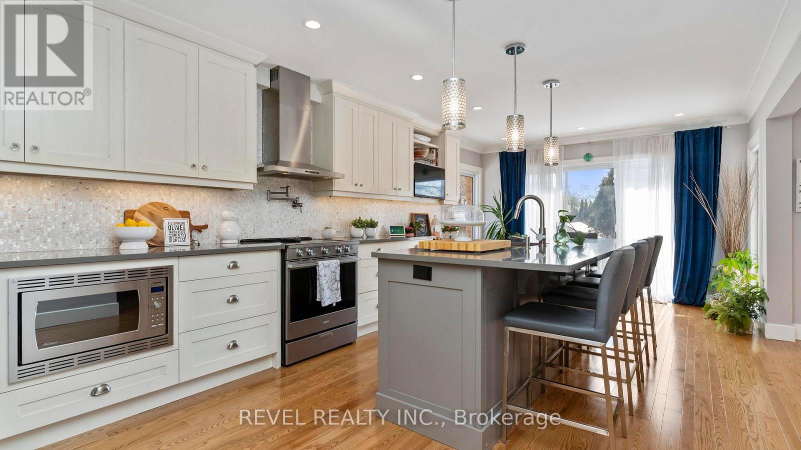 5 Paisley Street, London North, Ontario  N5X 3J3 - Photo 9 - X12838116