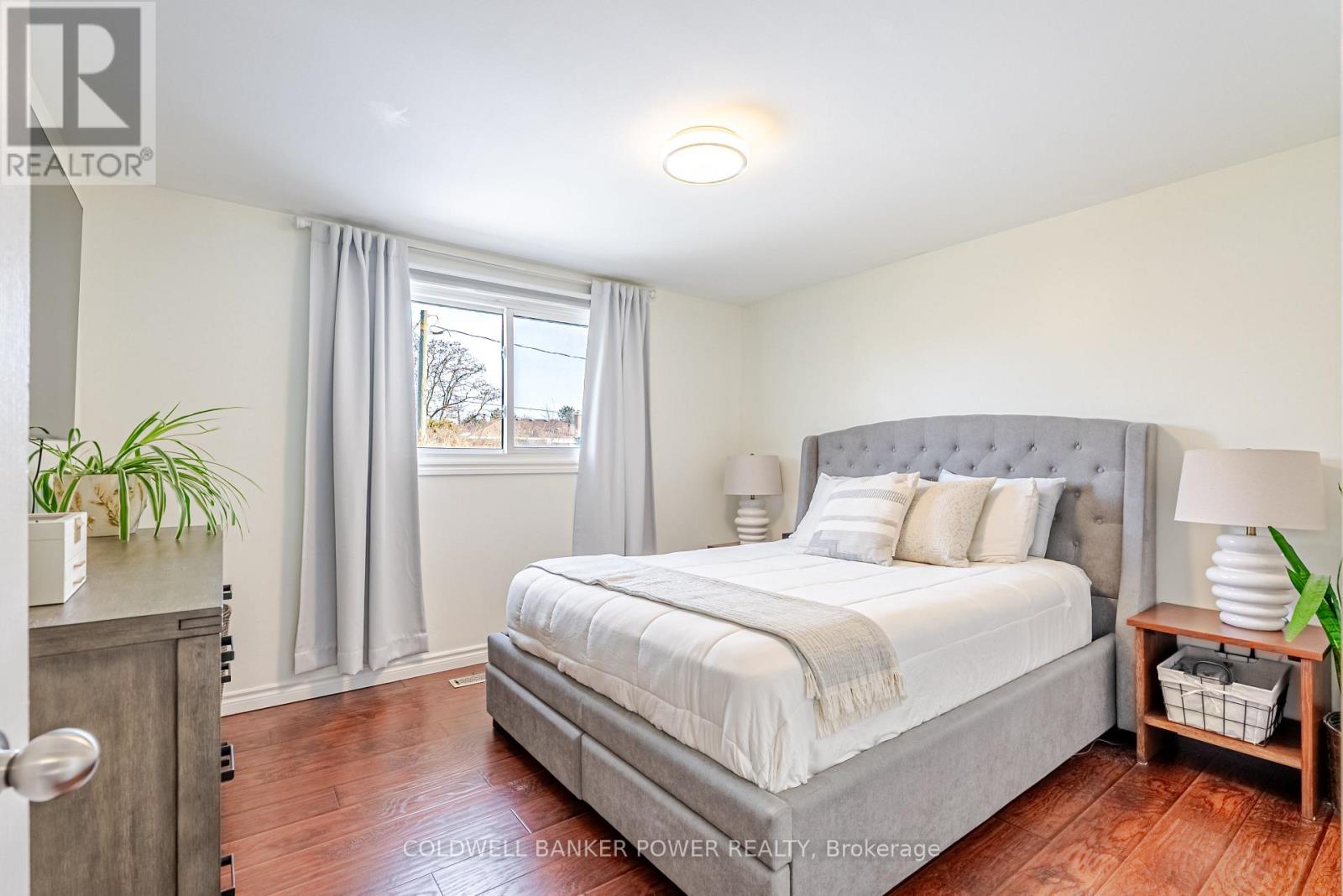 18 Stirling Crescent, St. Thomas, Ontario  N5P 3R3 - Photo 17 - X12838140