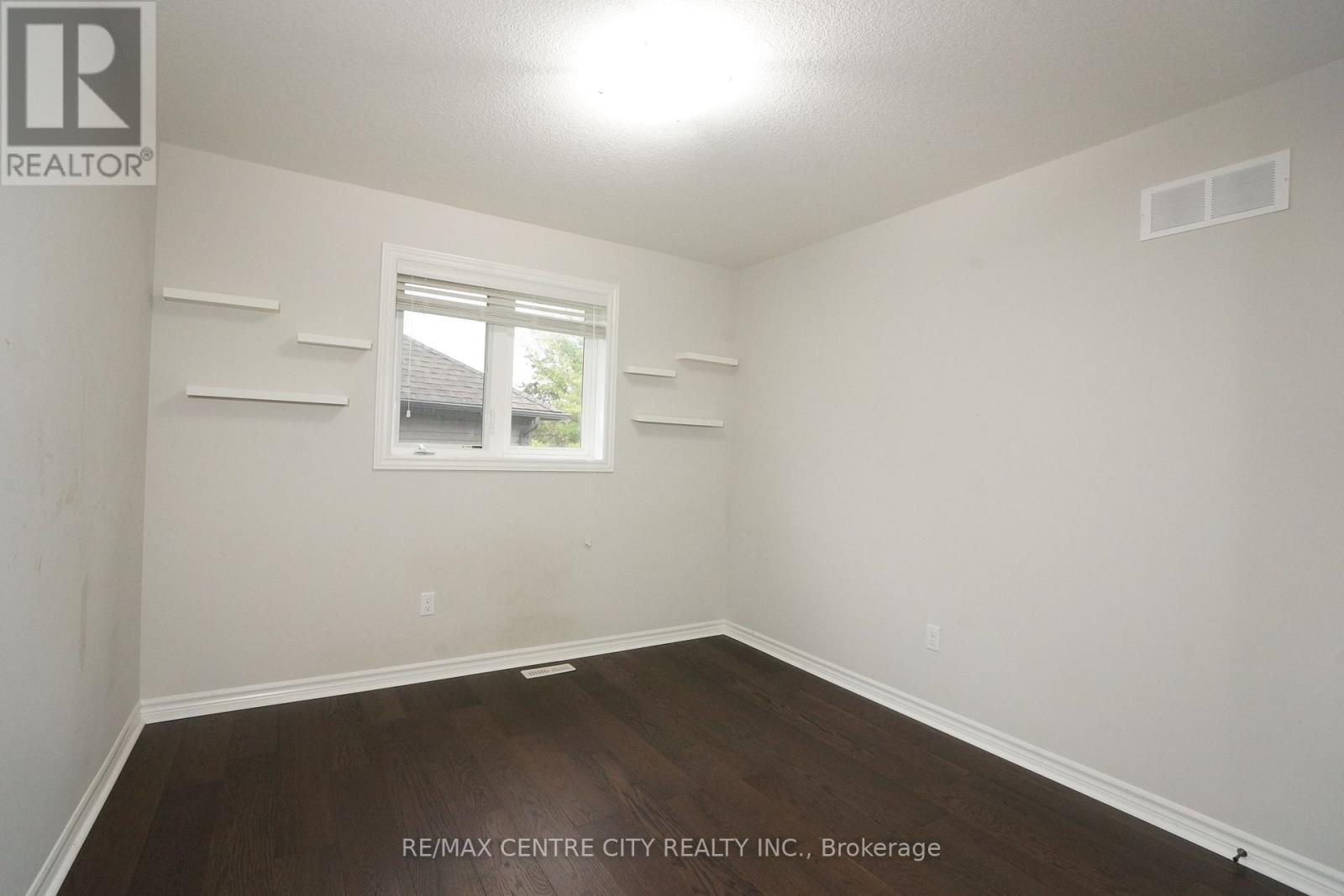 1509 Horseshoe Crescent, London North, Ontario  N5X 0L4 - Photo 22 - X12838176