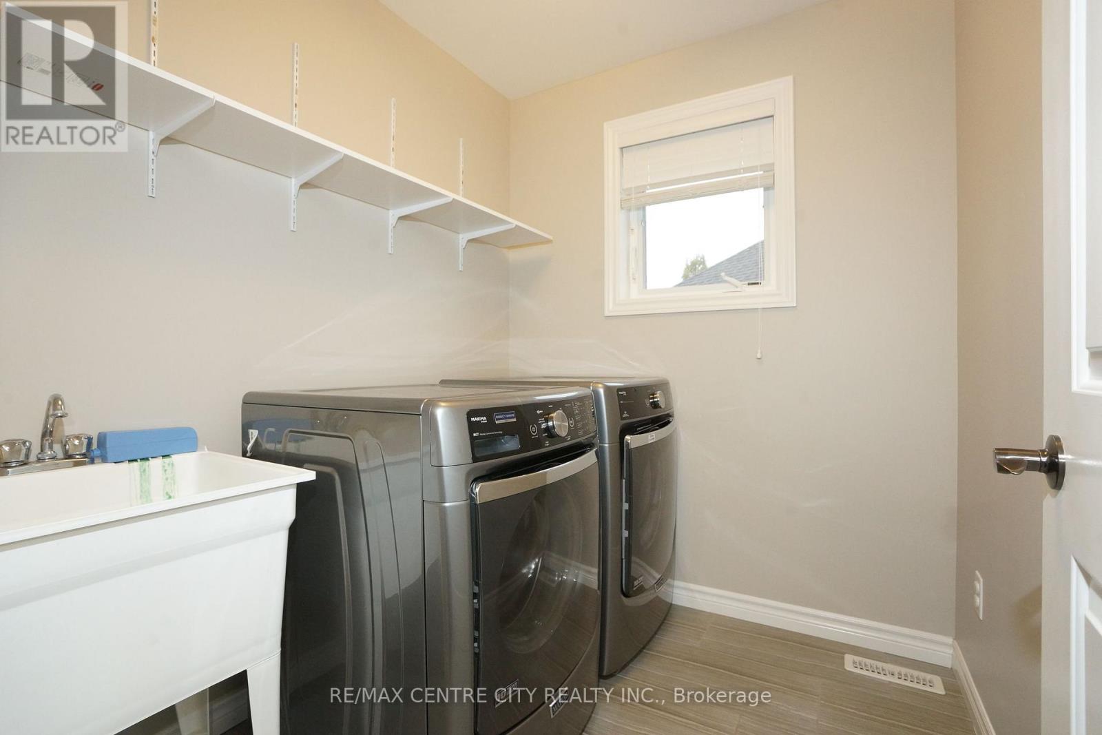 1509 Horseshoe Crescent, London North, Ontario  N5X 0L4 - Photo 24 - X12838176